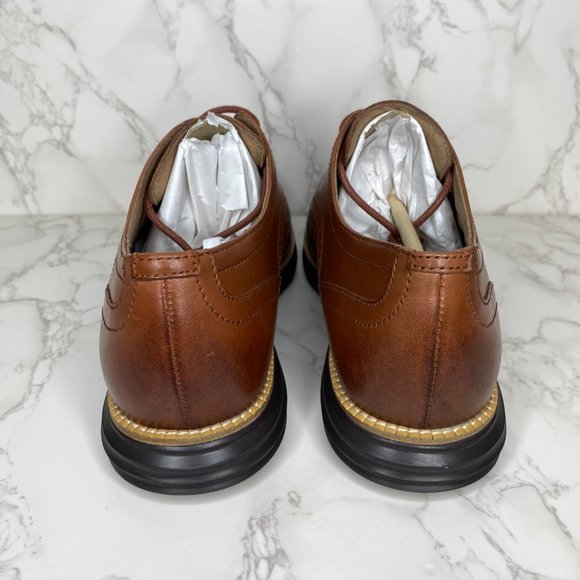 Cole Haan Original Grand Shortwing Oxford size 9 M C26472 main image 4